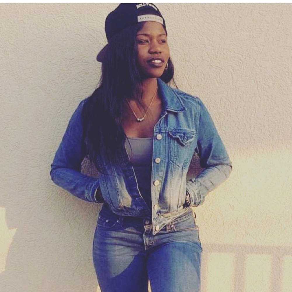 Meet your Posher, Sojourner